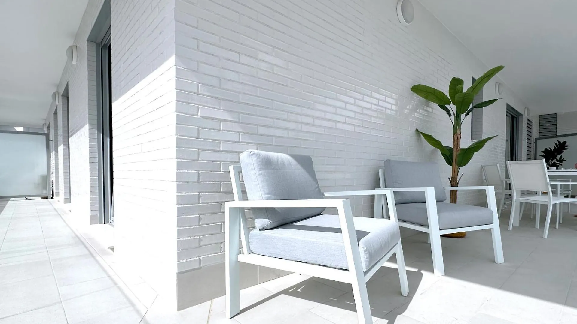 Breezy Bahia By Ginkgo Marbella Lejlighed