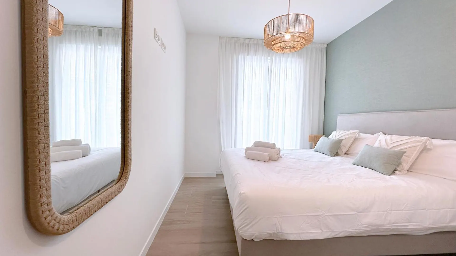 Breezy Bahia By Ginkgo Marbella Daire
